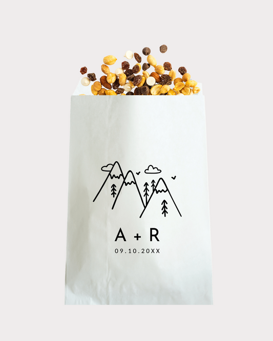Personalized mountain wedding party gifts bags. Personalized Name and Date or a message. Thank your loved ones for celebrating a special day with you. Available in white, grease-resistant bags. Multiple sizes available. 