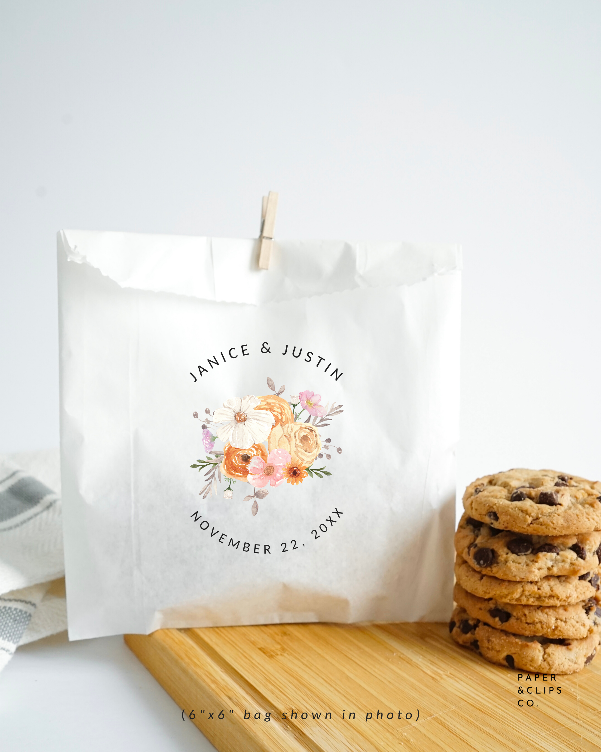 Watercolor Floral Bouquet - White Party Bags