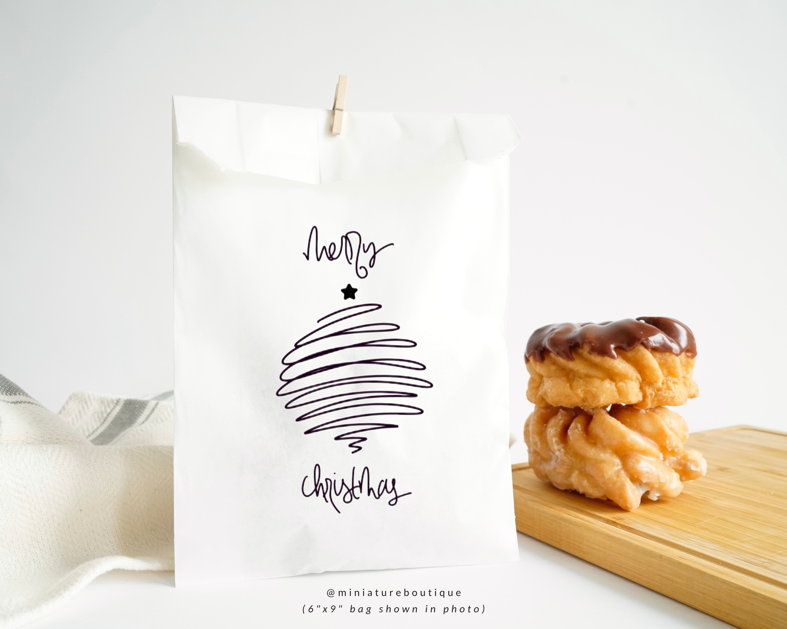 Christmas Tree - White Party Gift Bags